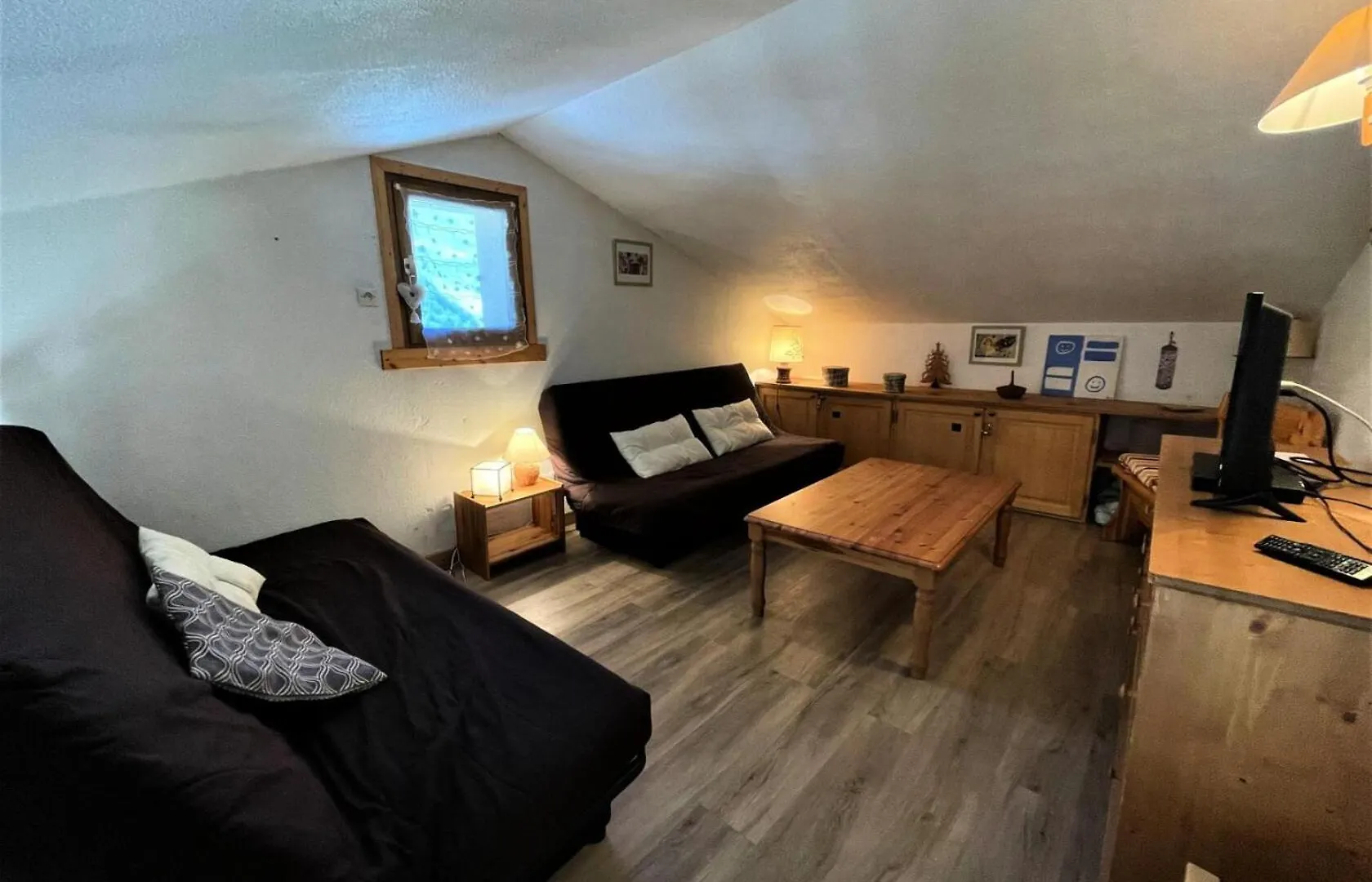 Apartment Residence Asters - Appartement Chaleureux Avec Mezzanine Et Cuisine Equipee Mae-4484 Saint-Martin-de-Belleville